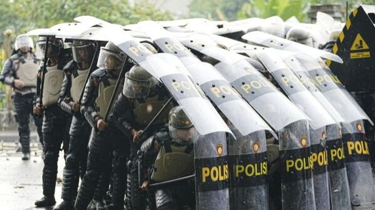 Indonesia's Security Agencies at Odds Over Corruption Raids and Prosecutor Protection