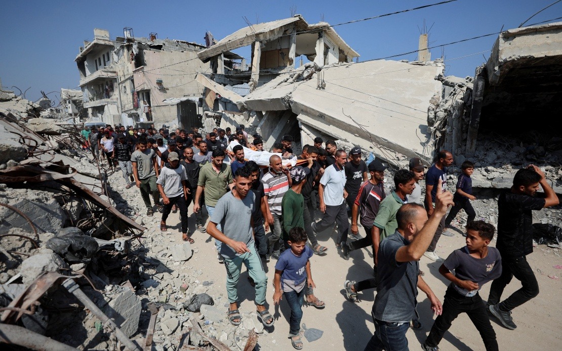 EU Condemns Israel's West Bank Settlement Expansion as Threat to Peace Process