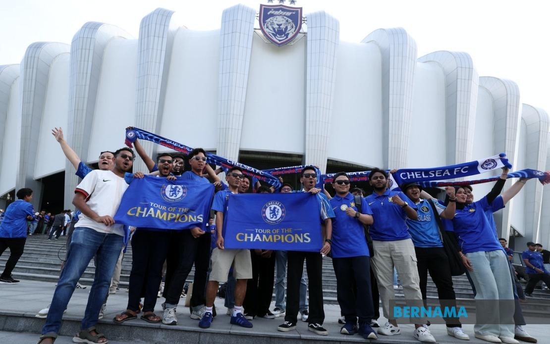 Chelsea's Arrival in Johor Draws Massive Crowds as JDT Prepares for Historic Friendly