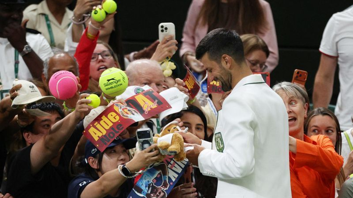 Djokovic's Wimbledon dominance extends to courtside charm as he eyes McIlroy's Masters green jacket