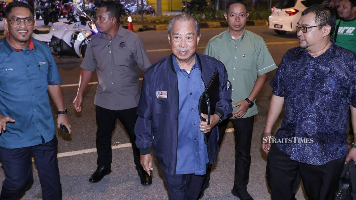 Perikatan Nasional Convenes Emergency Council Session as Coalition Navigates Fresh Political Turbulence
