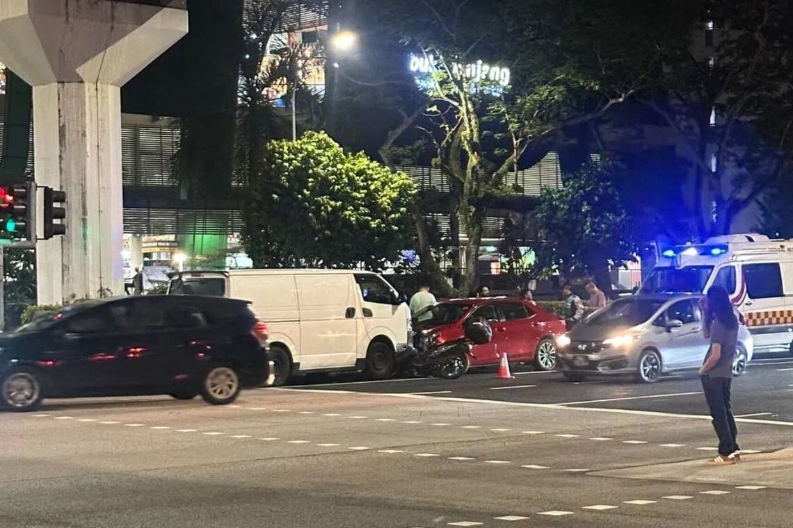 Van Driver Arrested for Drug-Impaired Driving After Multi-Vehicle Crash in Singapore