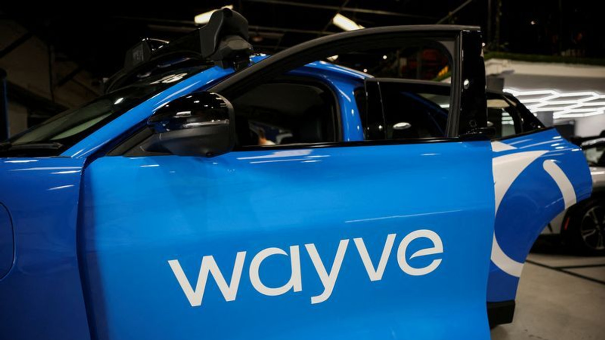 Wayve's AI-Driven Approach Challenges Traditional Autonomous Driving Models