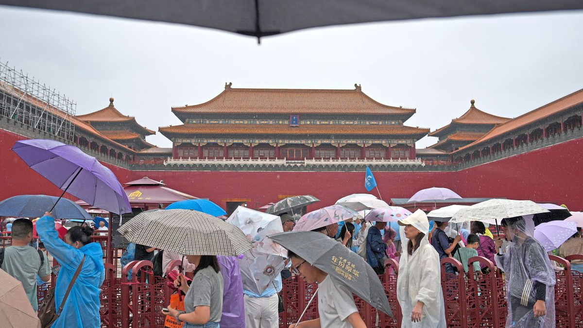 China's Tourism Recovery Accelerates as Creative Marketing and Visa-Free Entry Lure Millions