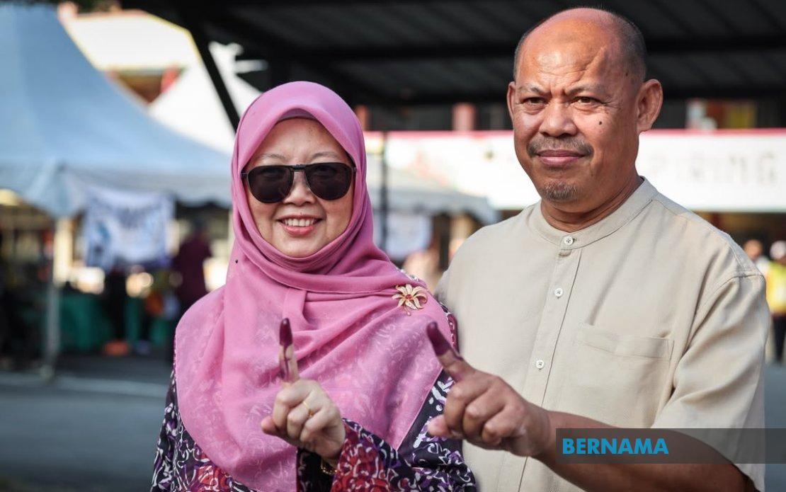 Johor State Election: Party Chiefs Lead the Early Voting Surge