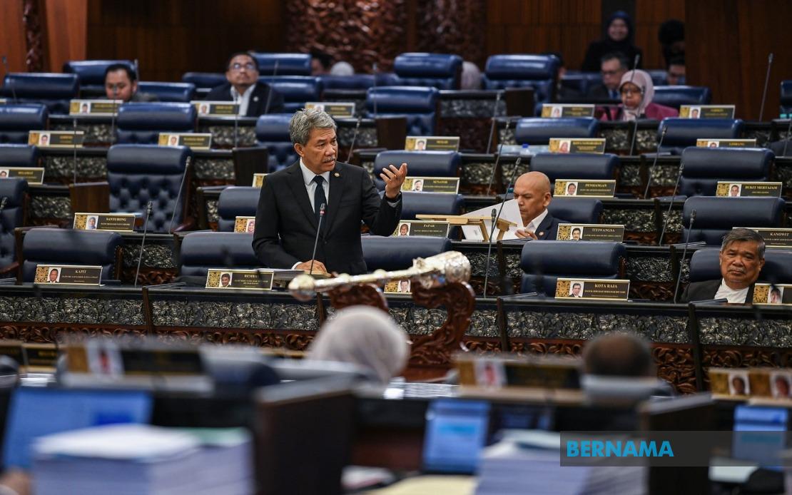 Malaysia's Gaza Aid Fund Operates Under Strict Government Oversight, Says Mohamad
