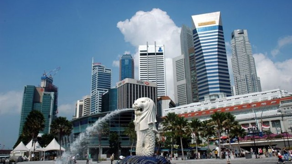 Singapore Activates Haze Monitoring As Dry Weather Raises Fire Risk