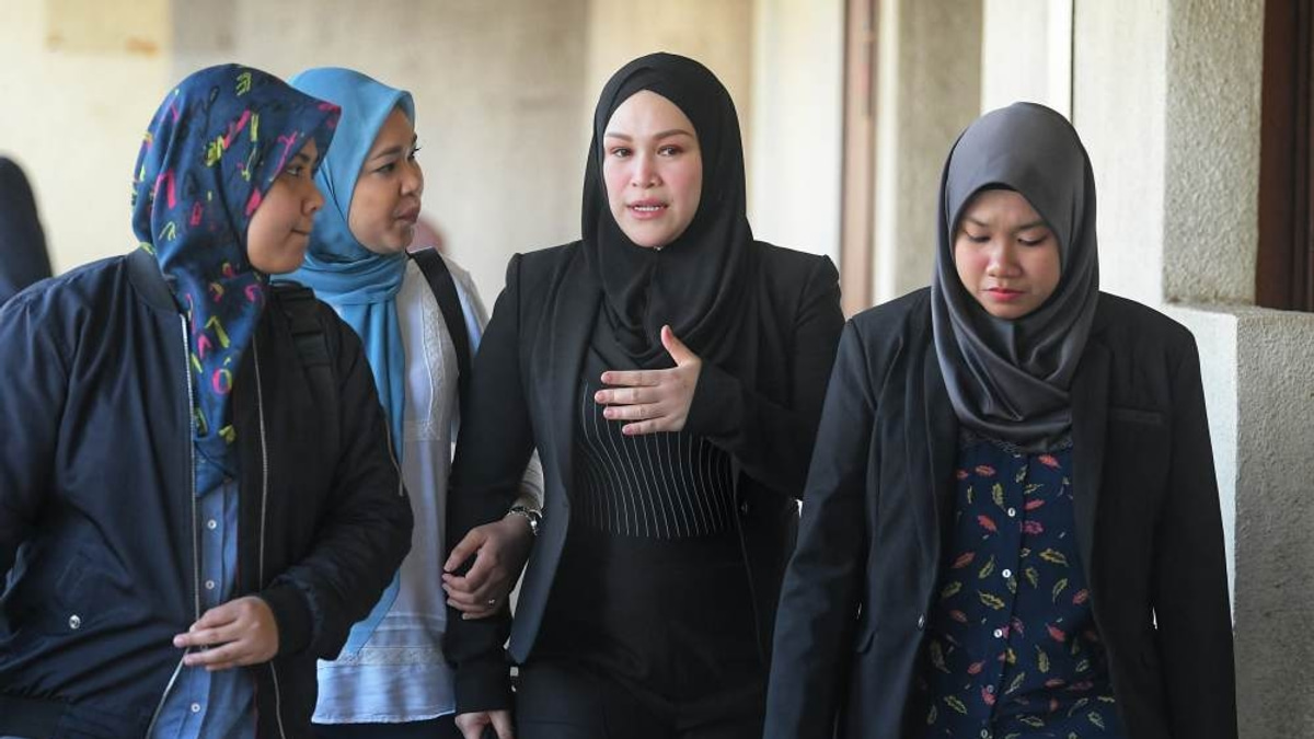 Zizie Izette present as court delivers verdict in RM2.8 million corruption abetment trial