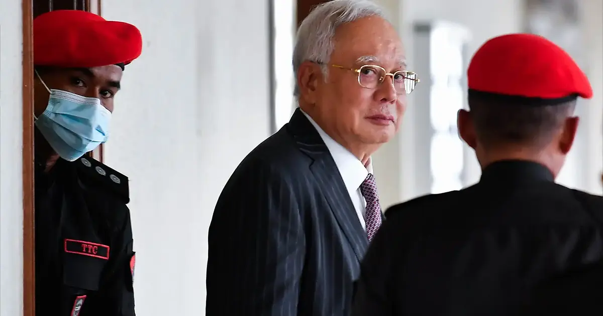 Najib's Legal Team Questions Timing and Impartiality of 1MDB Fraud Investigator