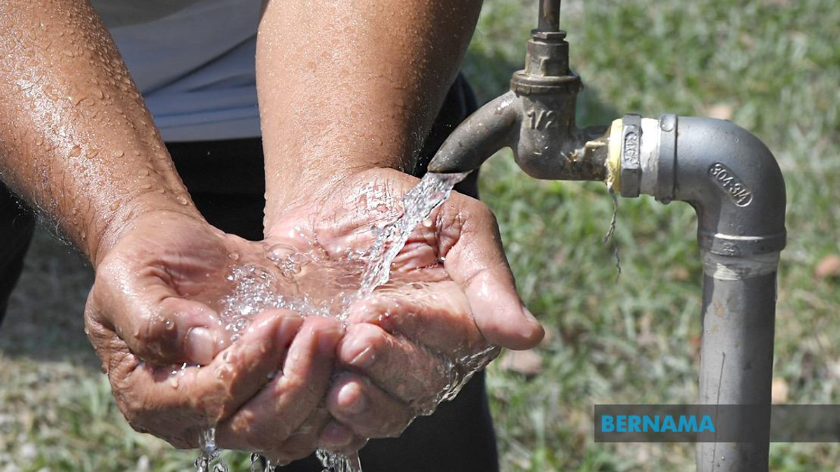 Major Water Pipe Failure Disrupts Supply to 34,000 Kelantan Households