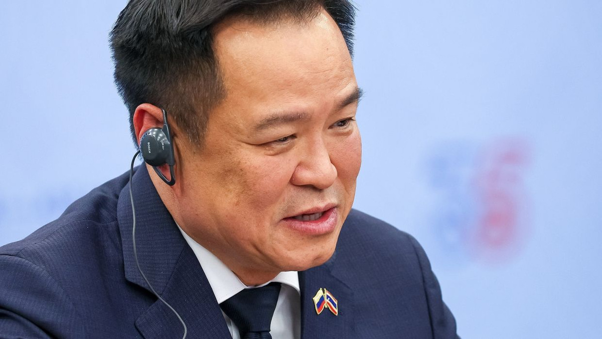 Thailand's Anutin Chalks Up 100 Days: Crisis Management Over Systemic Reform