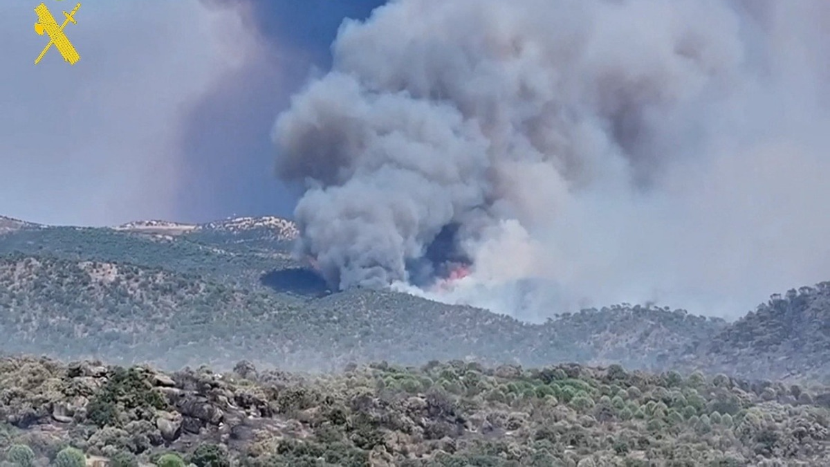 NASA's Spanish Deep Space Station Evacuated as Wildfire Threat Escalates