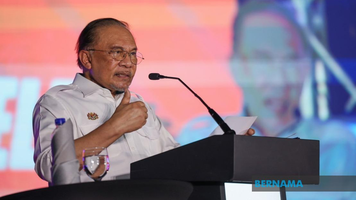 Anwar Calls on FELDA Leadership to Strengthen Governance and Learn From Institutional Failings