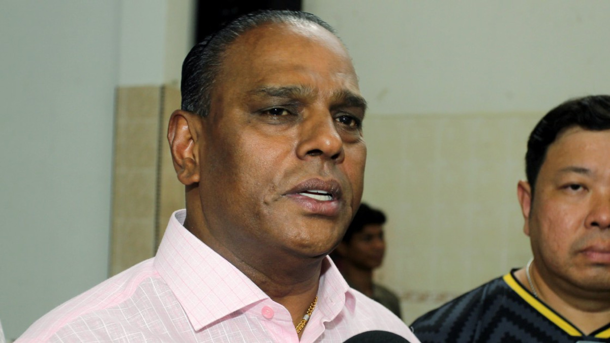 Supporters Rally in Black as Saravanan Faces Corruption Charges Over Foreign Worker Recruitment