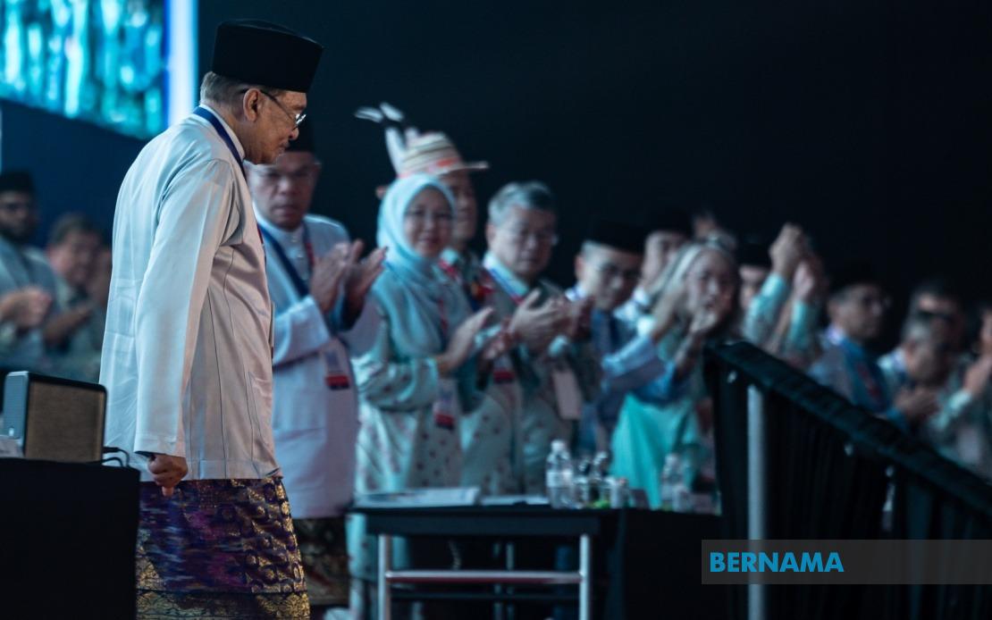 Anwar Defends Reform Momentum, Urges Patience on Broader Change Agenda