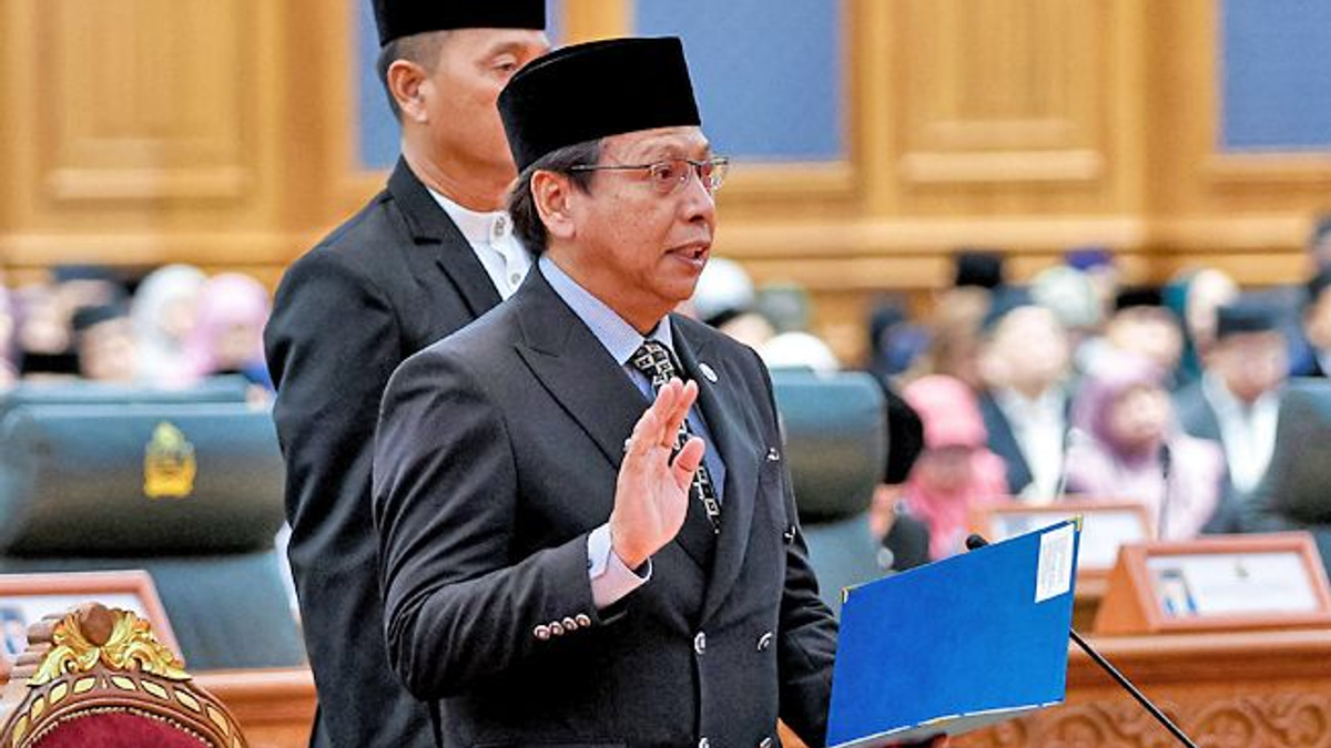 Brunei Inaugurates Four New Cabinet Ministers to Legislative Council