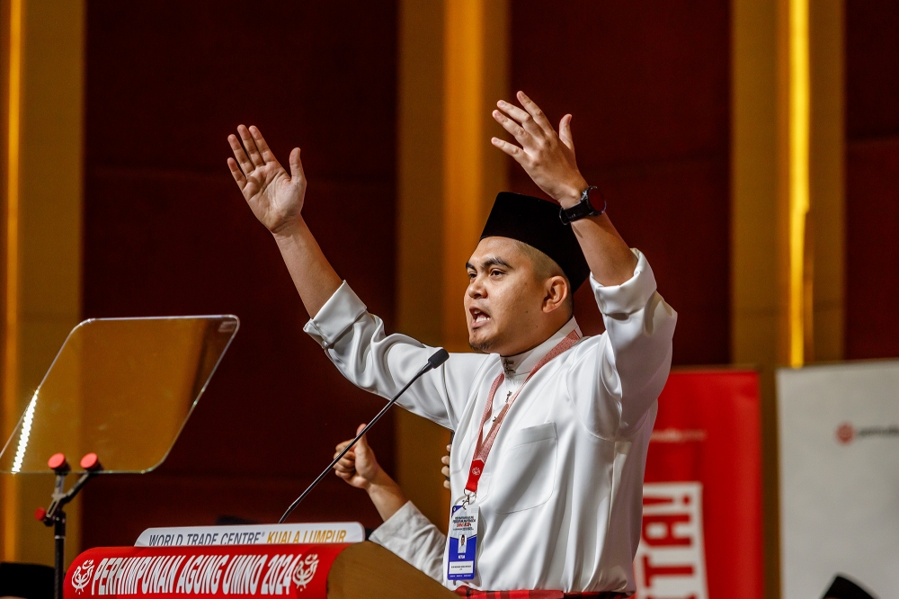 Umno Youth Chief Questions Why Only Barisan Nasional Should Exit Government Over Election Pacts