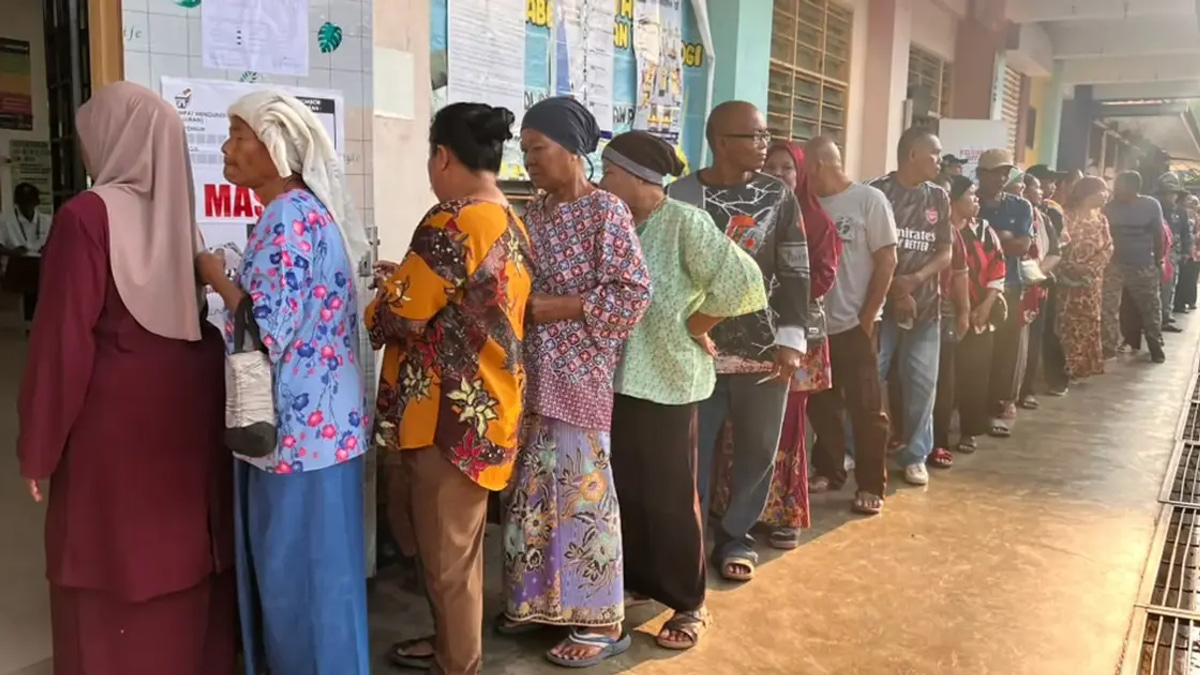 MCA's Chennah Win Signals Strength of Umno-Led Coalition, Analyst Says