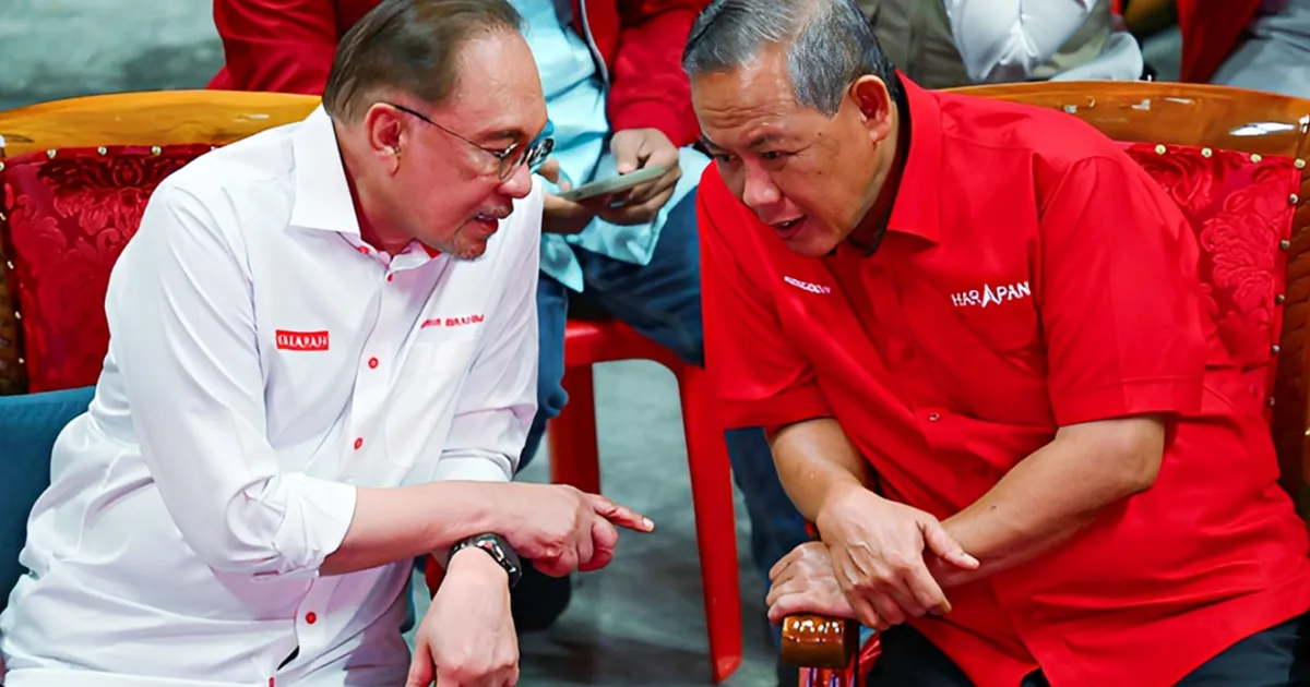 Anwar Says Aminuddin's Mentoring Role Remains Vital for Party Leadership Development