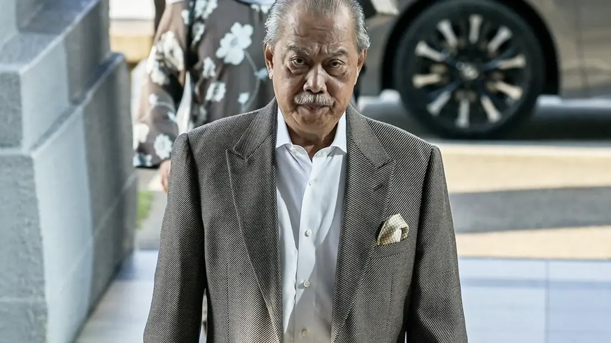 Construction firm gave RM19.5 million to Bersatu for Pulau Indah road project, court hears