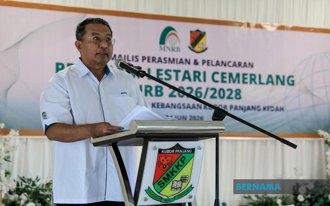 MNRB Holdings Invests Nearly RM600,000 in Six Schools Through Lestari Cemerlang Programme
