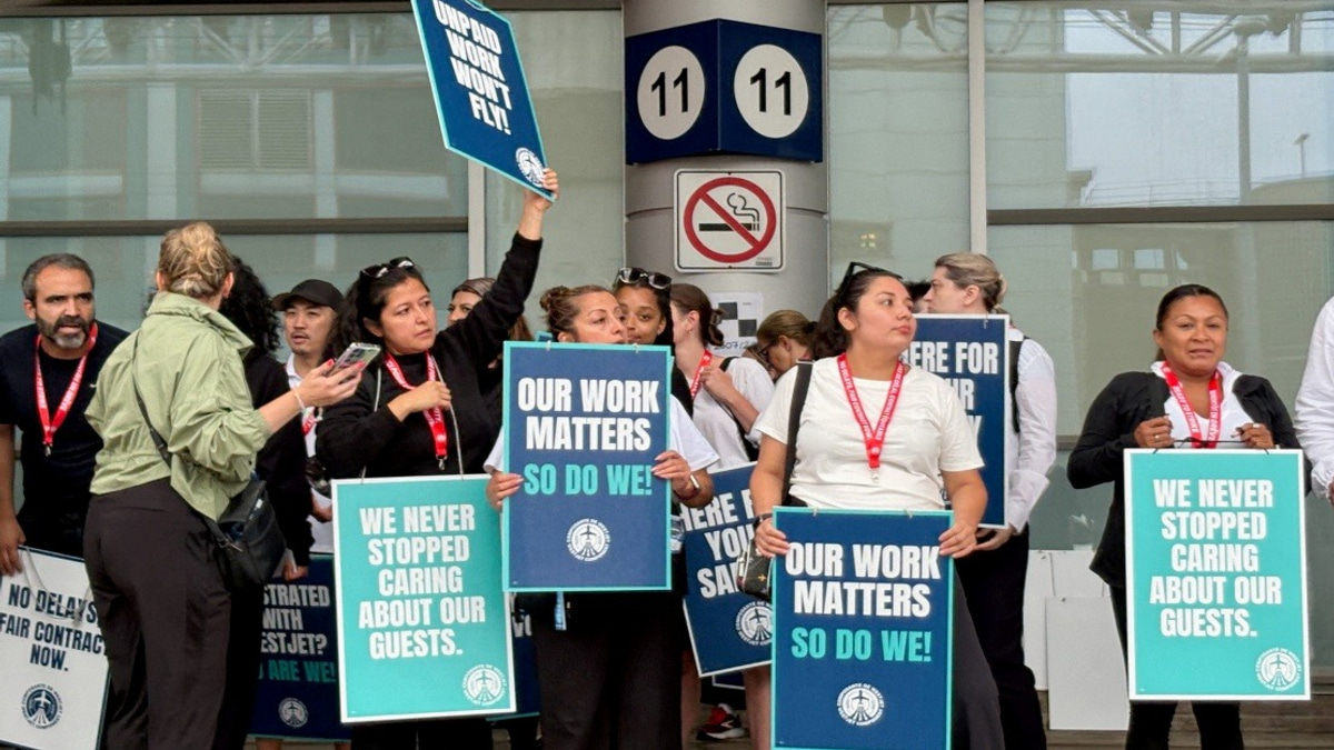 WestJet Strike Strands 250,000 Passengers as Canadian Airline Dispute Over Ground Pay Escalates