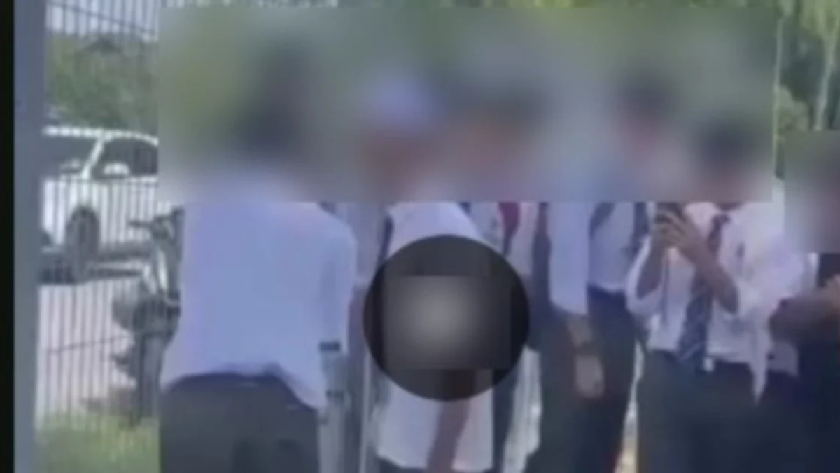 Selangor Education Department Working With Authorities on Viral Rawang School Fight Investigation