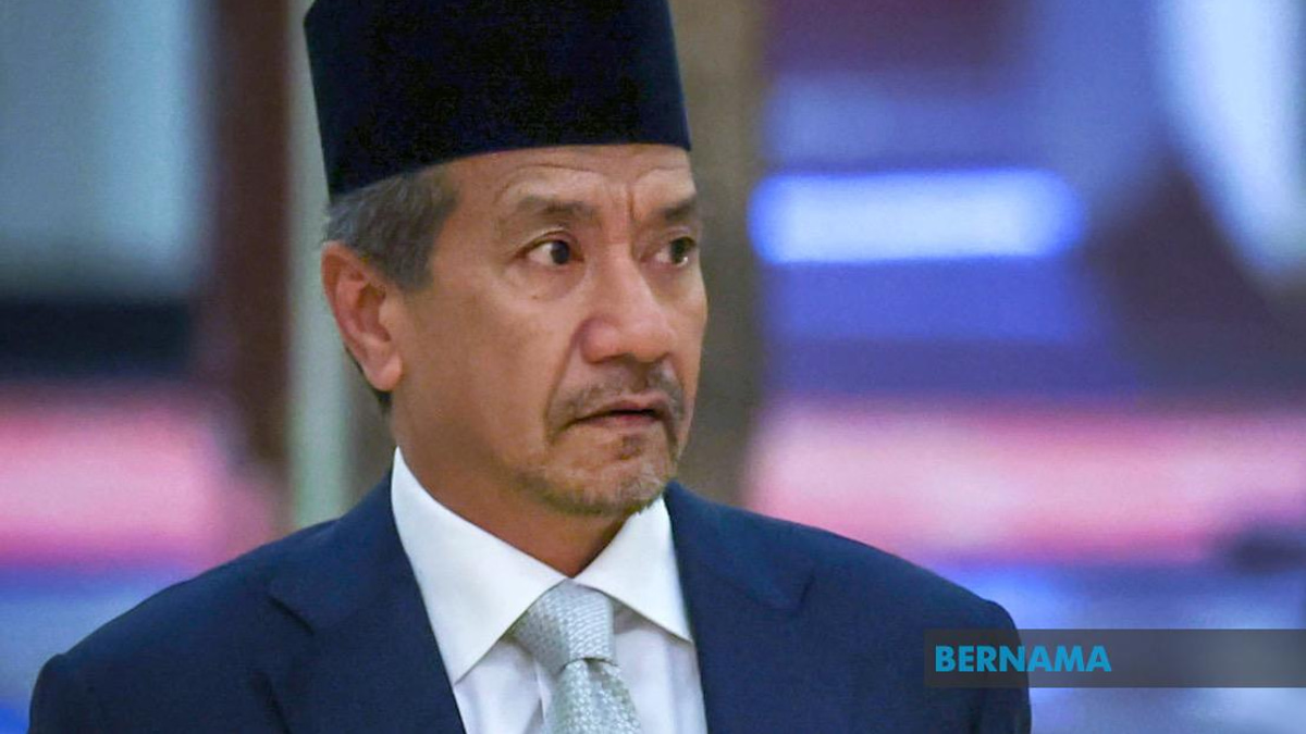 Sultan Mizan In Good Health, Continuing Scheduled Treatment Abroad
