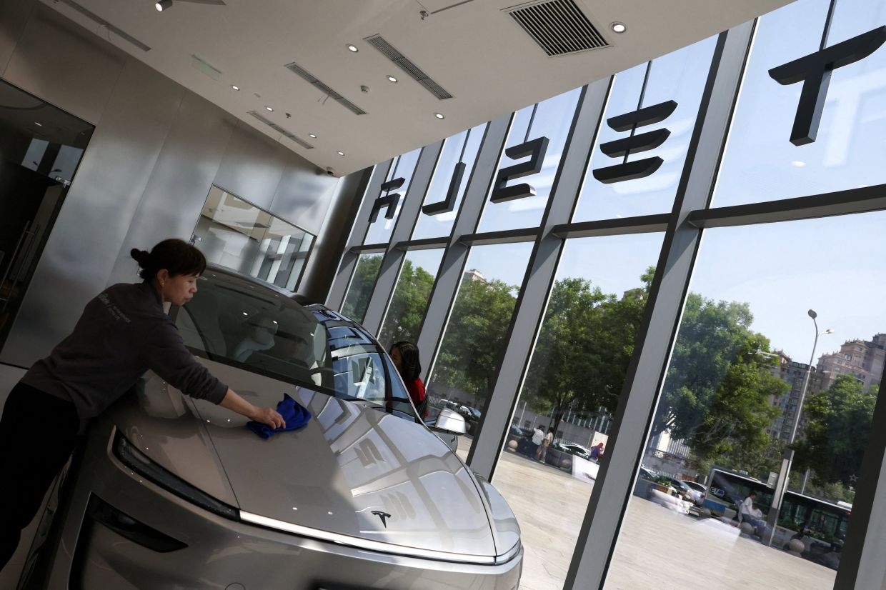 Tesla Faces Record Three Million Vehicle Recall in China Over Safety Door-Handle Defect