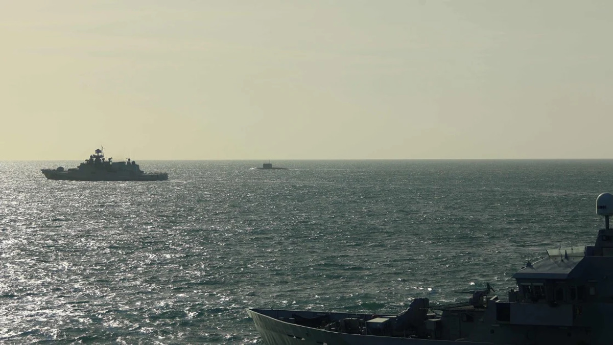 UK Dismisses Russian Warship Incident as Reckless but not Deliberately Hostile