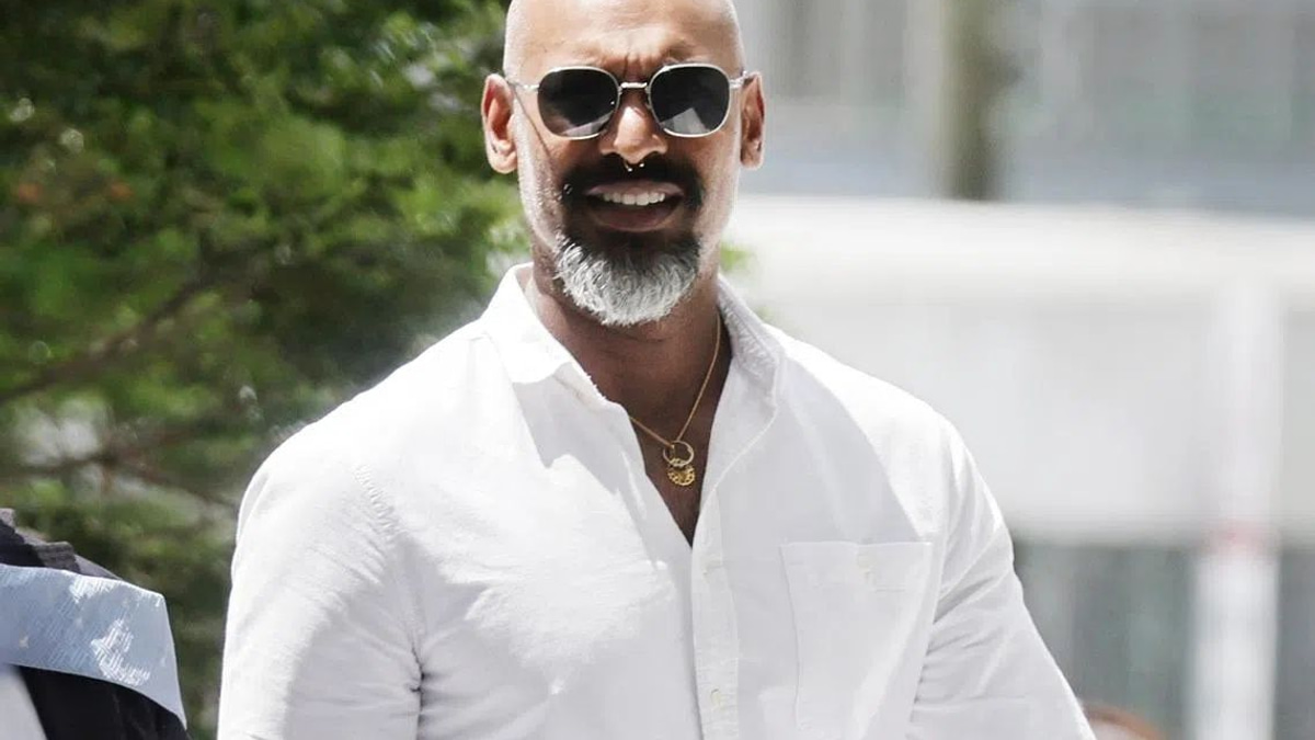 Singapore Father Fined S$5,000 and Banned from Driving After Endangering Sons on Moving Porsche