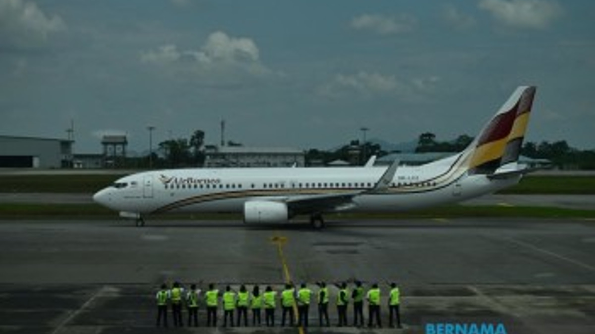 DPM Fadillah Welcomes AirBorneo's Maiden Flight into Commercial Aviation