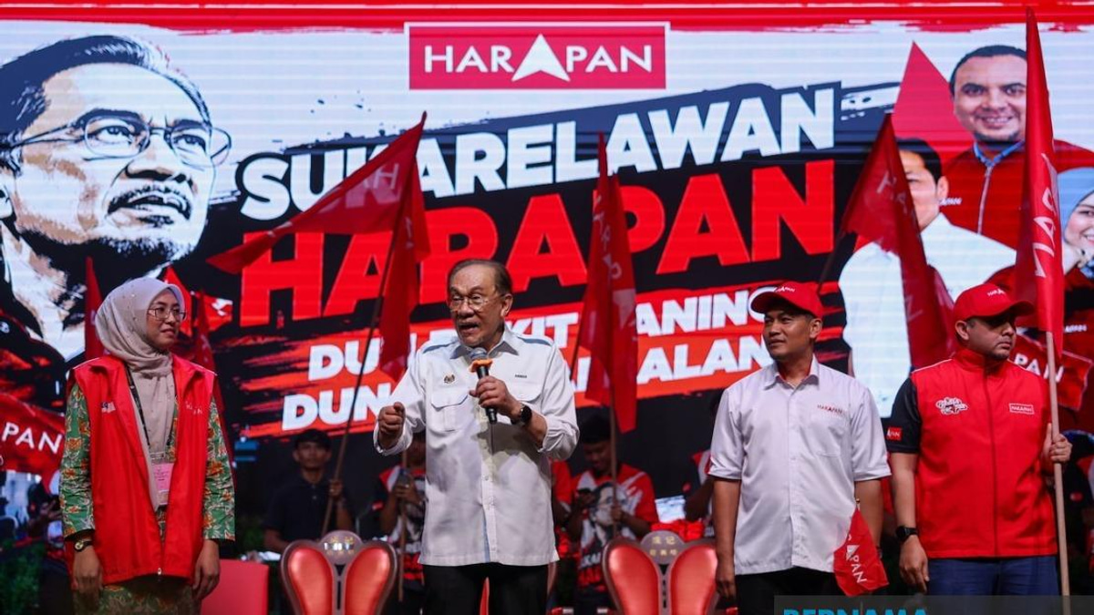 Johor Election Is Chance for Youth to Back Leaders Who Will Protect Their Tomorrow, Says Anwar