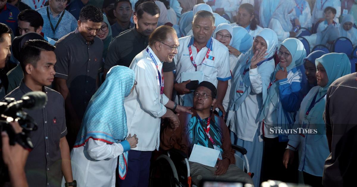 Anwar to table law strengthening oversight of state-owned enterprises