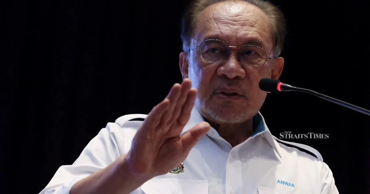 Civil Service Excellence Behind Malaysia's Growing Global Competitiveness, Anwar Says