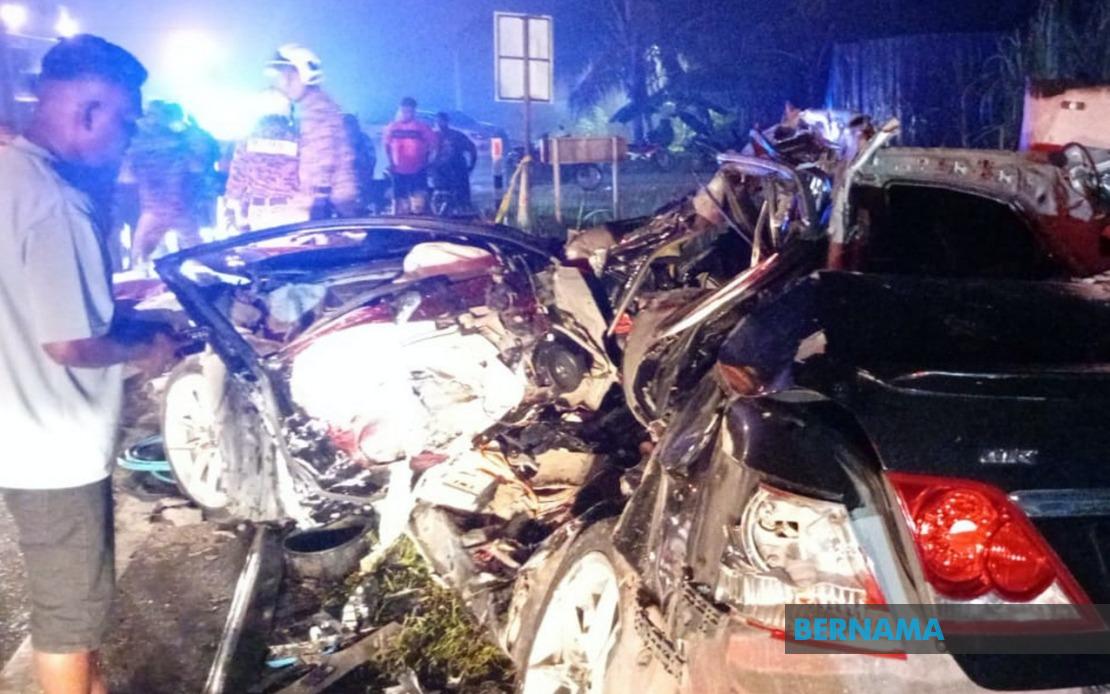 PM Anwar Extends Condolences Following Fatal Bentong Highway Crash
