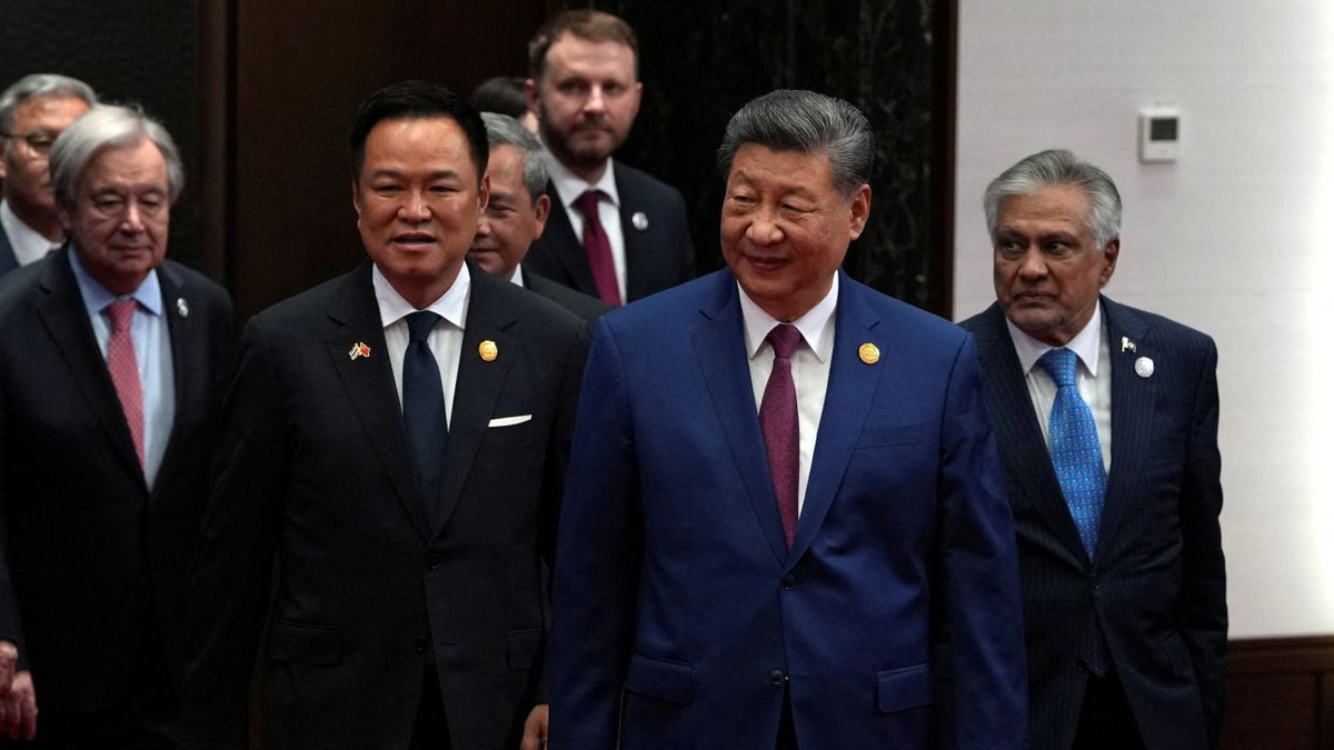 Thai PM's Musical Diplomacy: Anutin Charnvirakul Serenades Regional Leaders