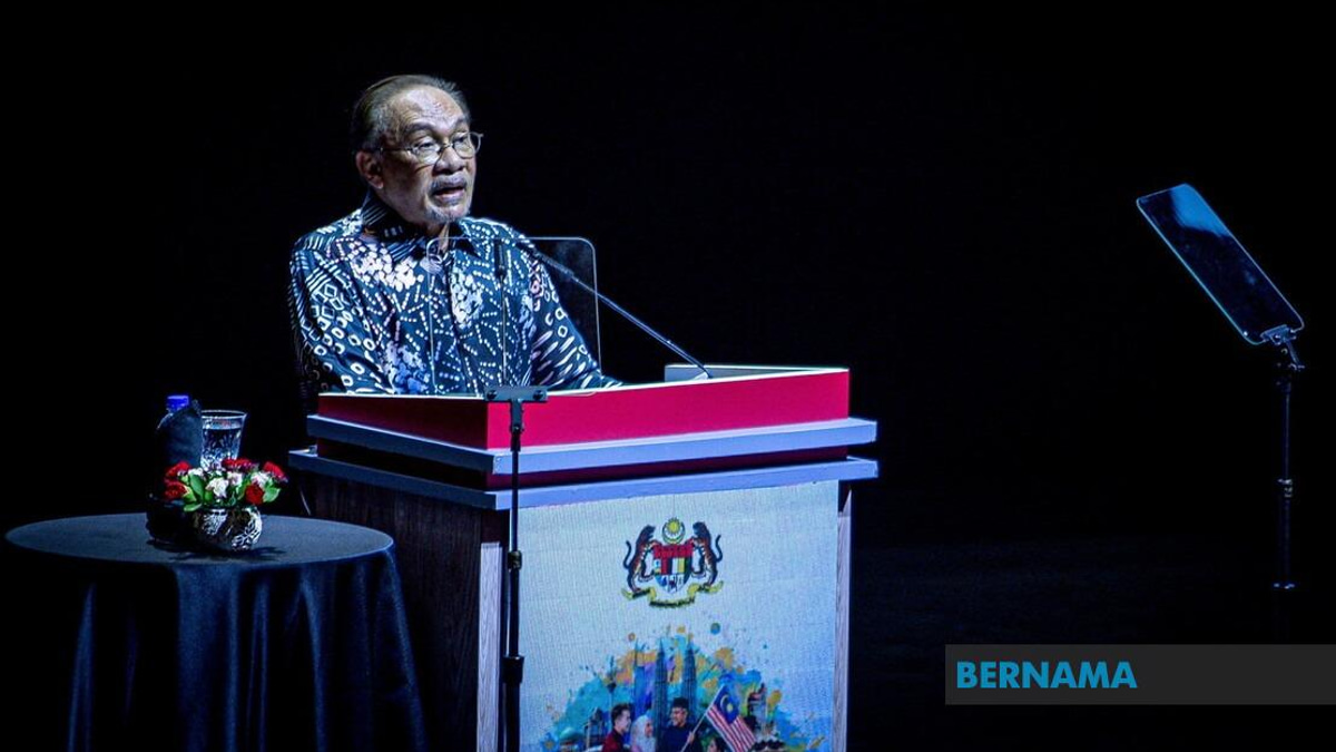 PM Anwar Unveils Six-Point Plan to Ease Cost of Living Pressures