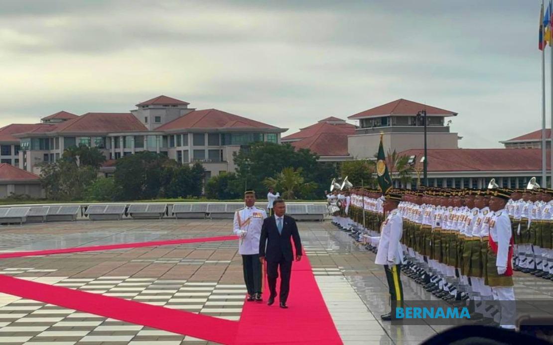 Bangladesh PM Tarique Rahman Receives Full State Honours in Putrajaya Visit