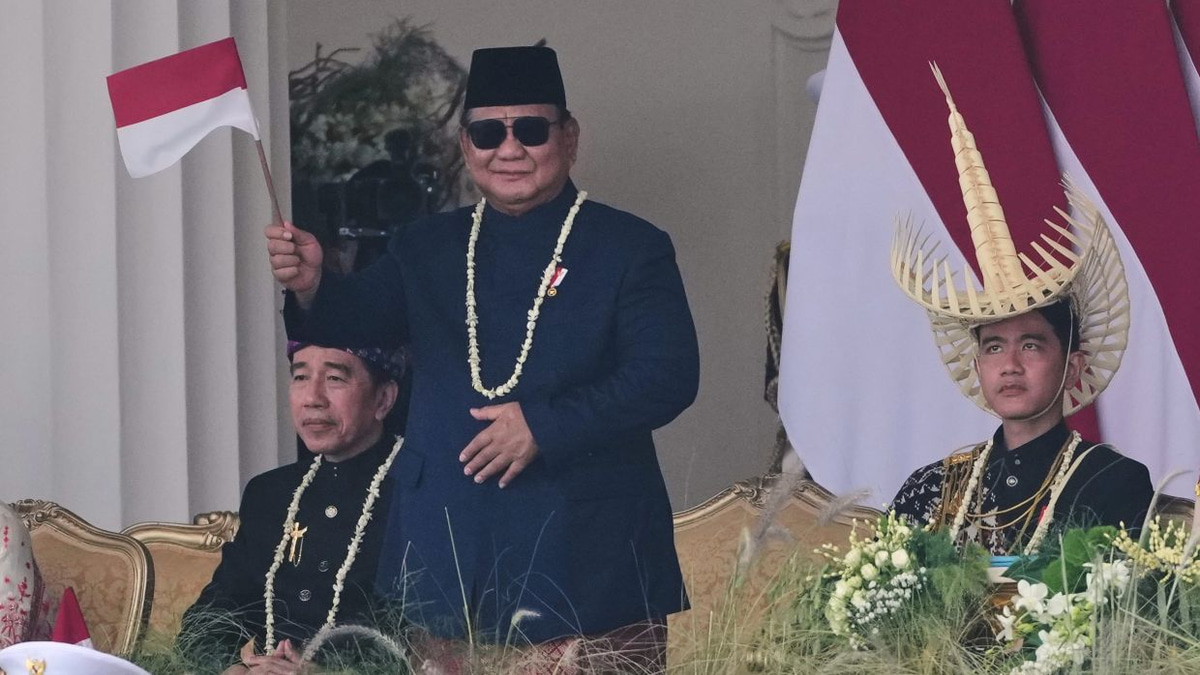 Indonesia Observes Independence Day as Earthquake Death Toll Rises in Flores