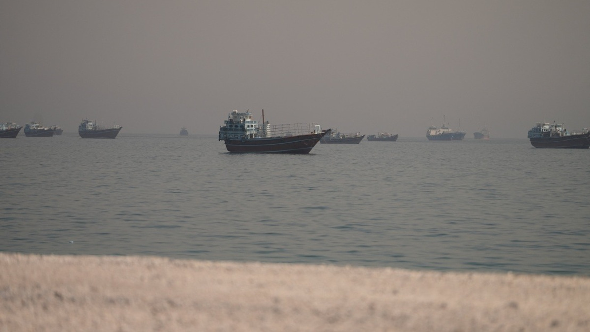 Britain and France Prepare Multinational Force for Hormuz Strait Security