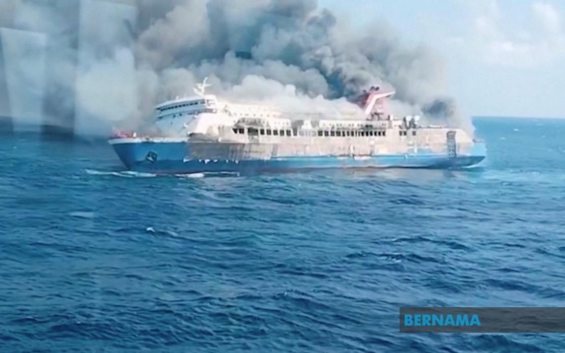 Five Dead, 41 Missing After Ferry Fire Off Madura; Rescue Operations Continue