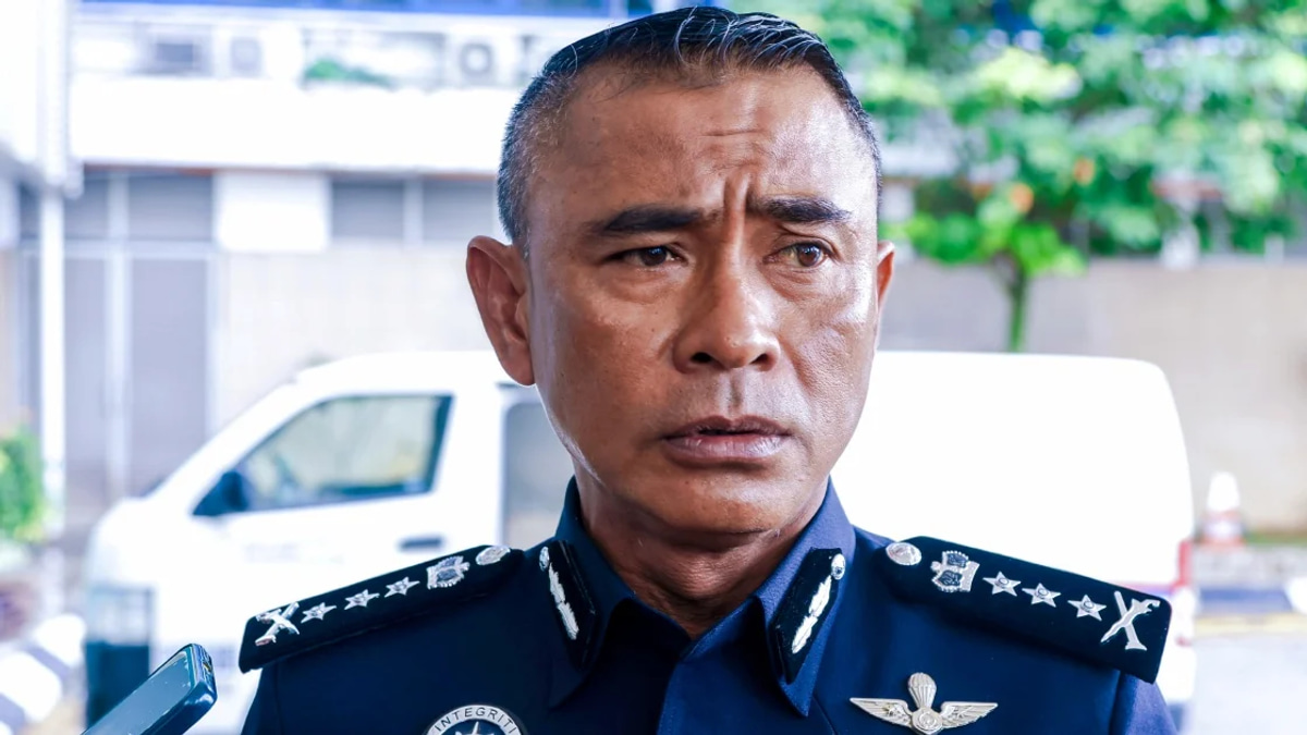 Two suspects nabbed after reckless KL chase ends in multi-vehicle collision