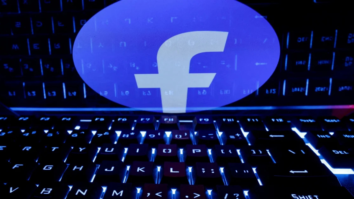 Thai Man Sentenced to 18 Months for Facebook Comment Criticising Monarchy