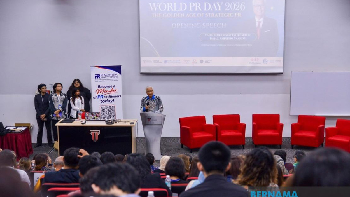 Trust Through Integrity: Ismail Sabri's Blueprint for Communications in the Digital Age