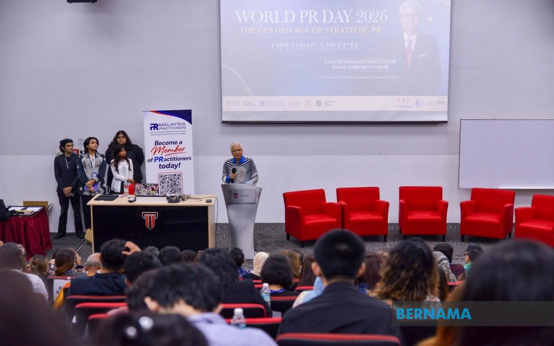 Trust Through Integrity: Ismail Sabri's Blueprint for Communications in the Digital Age
