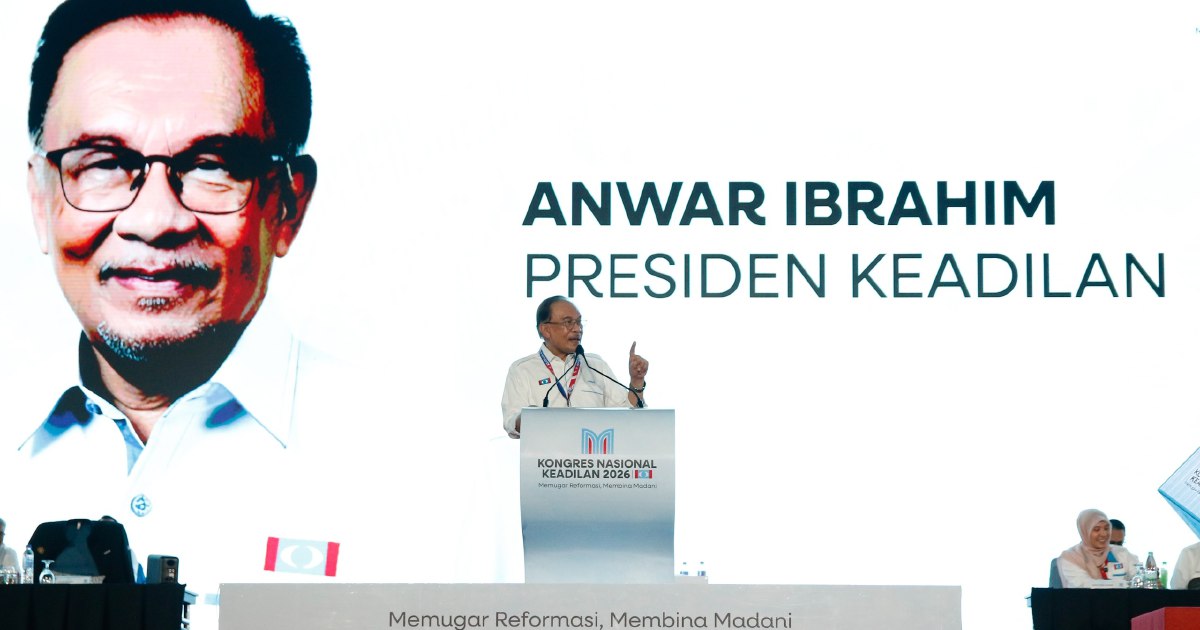PKR to balance BN-Umno ties with PH loyalty, Anwar confirms
