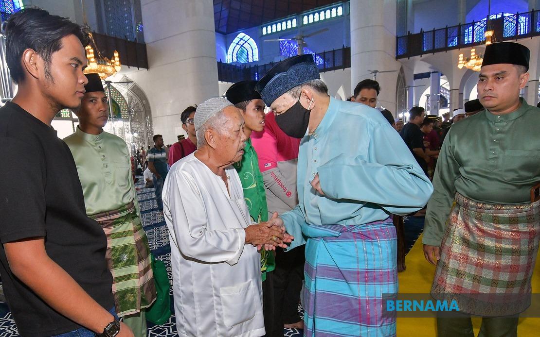 Selangor Sultan Cautions Against Public Trust Betrayal, Links Corruption to Societal Decline