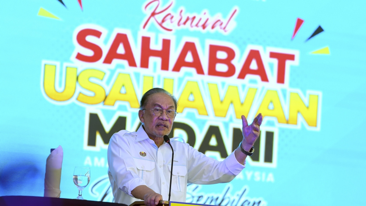 Anwar Reaffirms Cabinet Support for Bumiputera and Islamic Initiatives