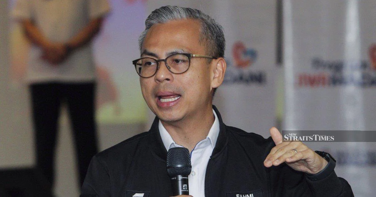 Fahmi Calls on Johoreans Abroad to Cast Votes in July State Election